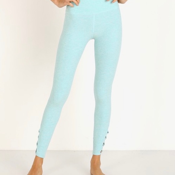 Beyond Yoga Spacedye Crossed High Waisted Midi Legging, size S. - Picture 8 of 10